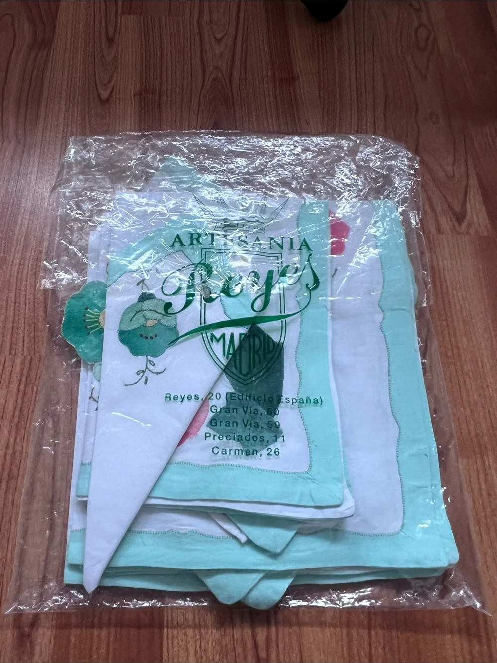 Vintage Mid-Century Hand Embroidered Placemats & Napkins (4) Madrid Spain NOS
